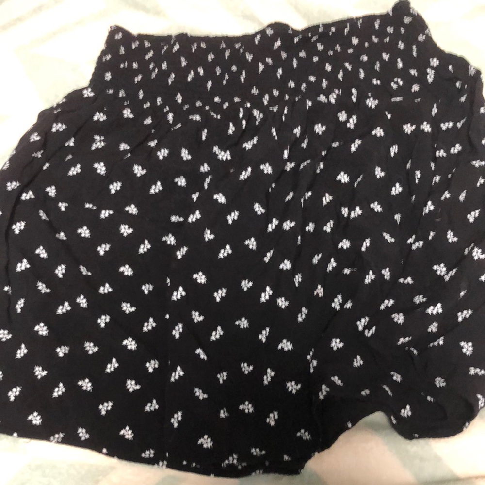 Black and White Patterned Skirt